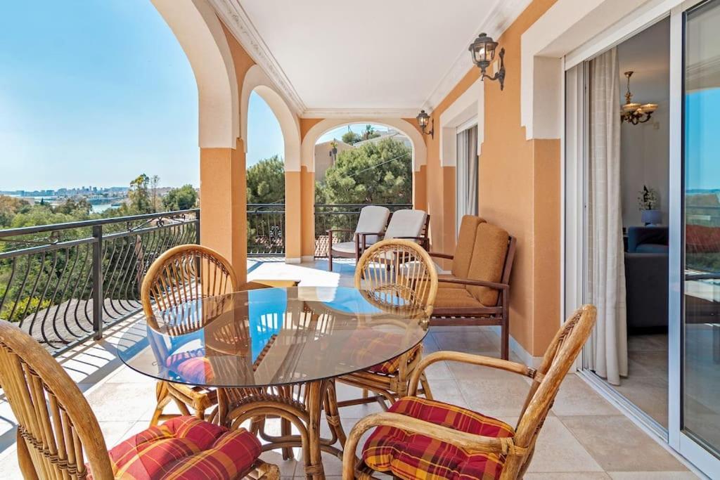 Dos Perlas Villa Alicante